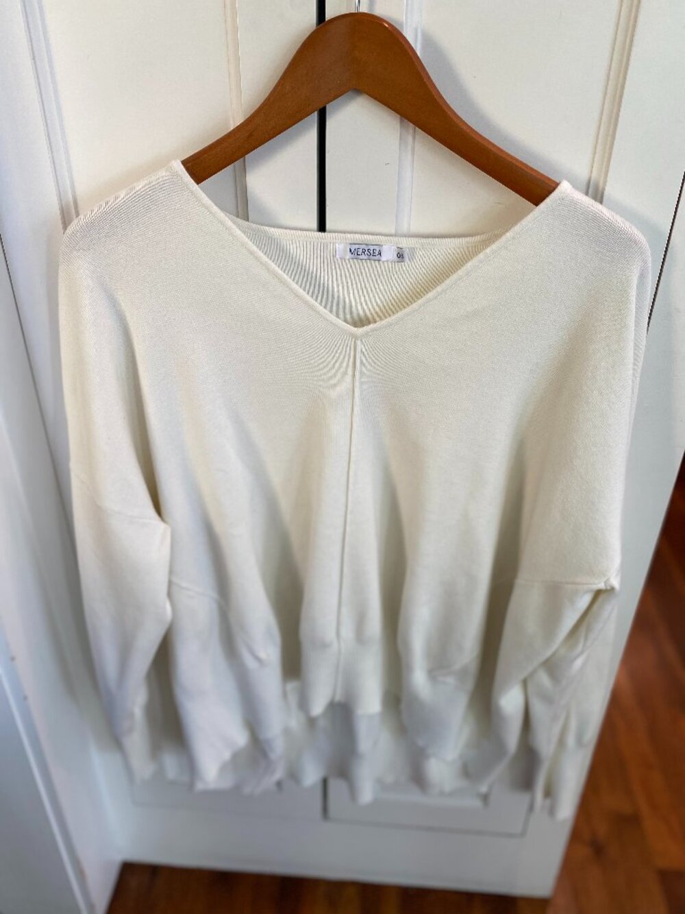 MERSEA V-Neck Sweater OS Cream Oversized Tunic One Size Soft Knit Coastal Chic